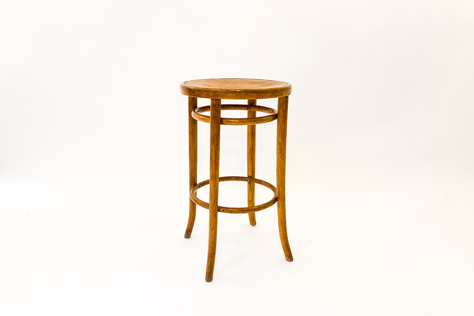 barhocker-thonet1.jpg