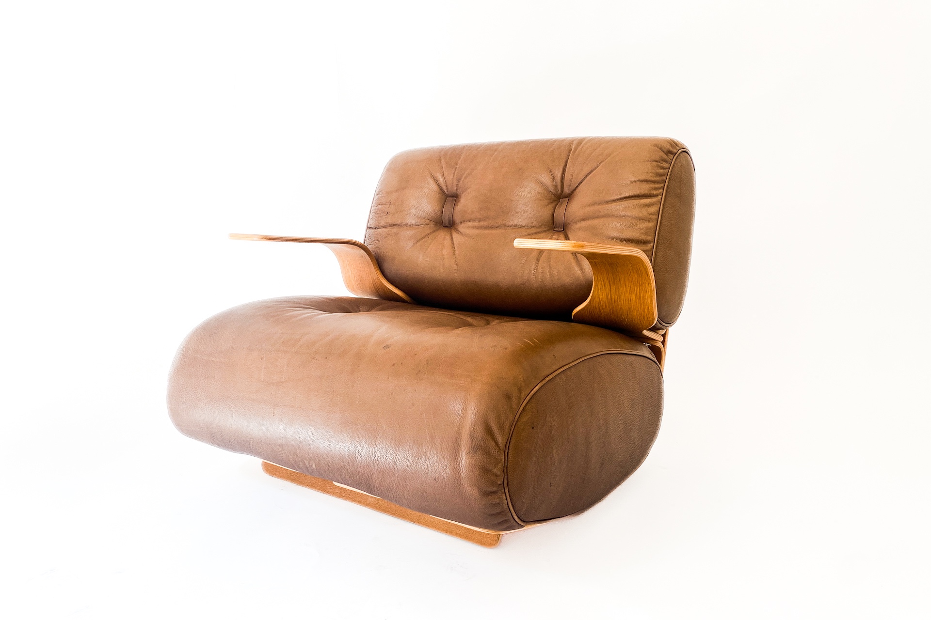 fauteuil-leder-01.jpg